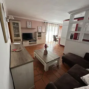 nerjas-center-apartment.hotelsinnerja.org/