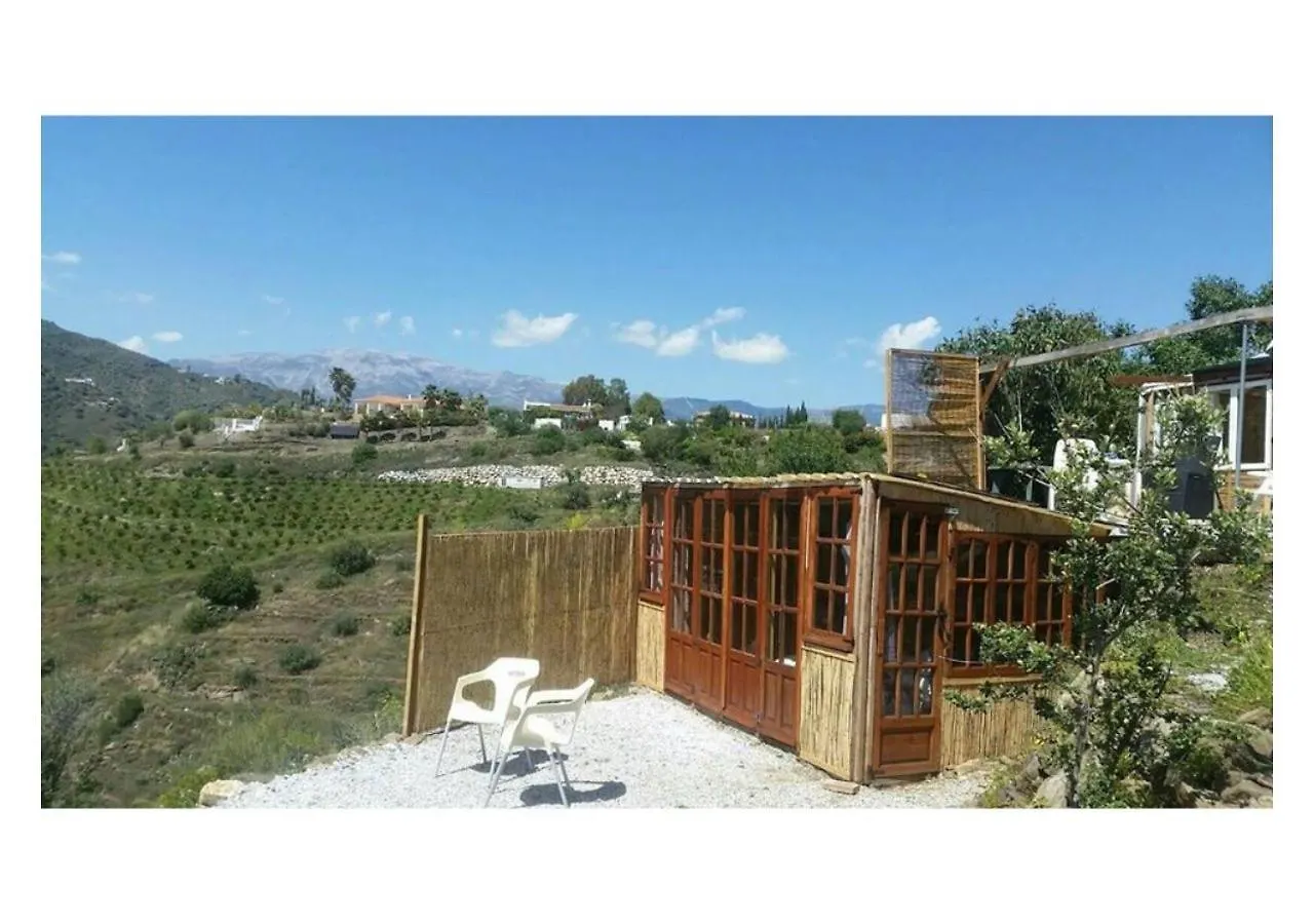 Treehouse ,Casa Arbol, With Spa 알가로보 샬레